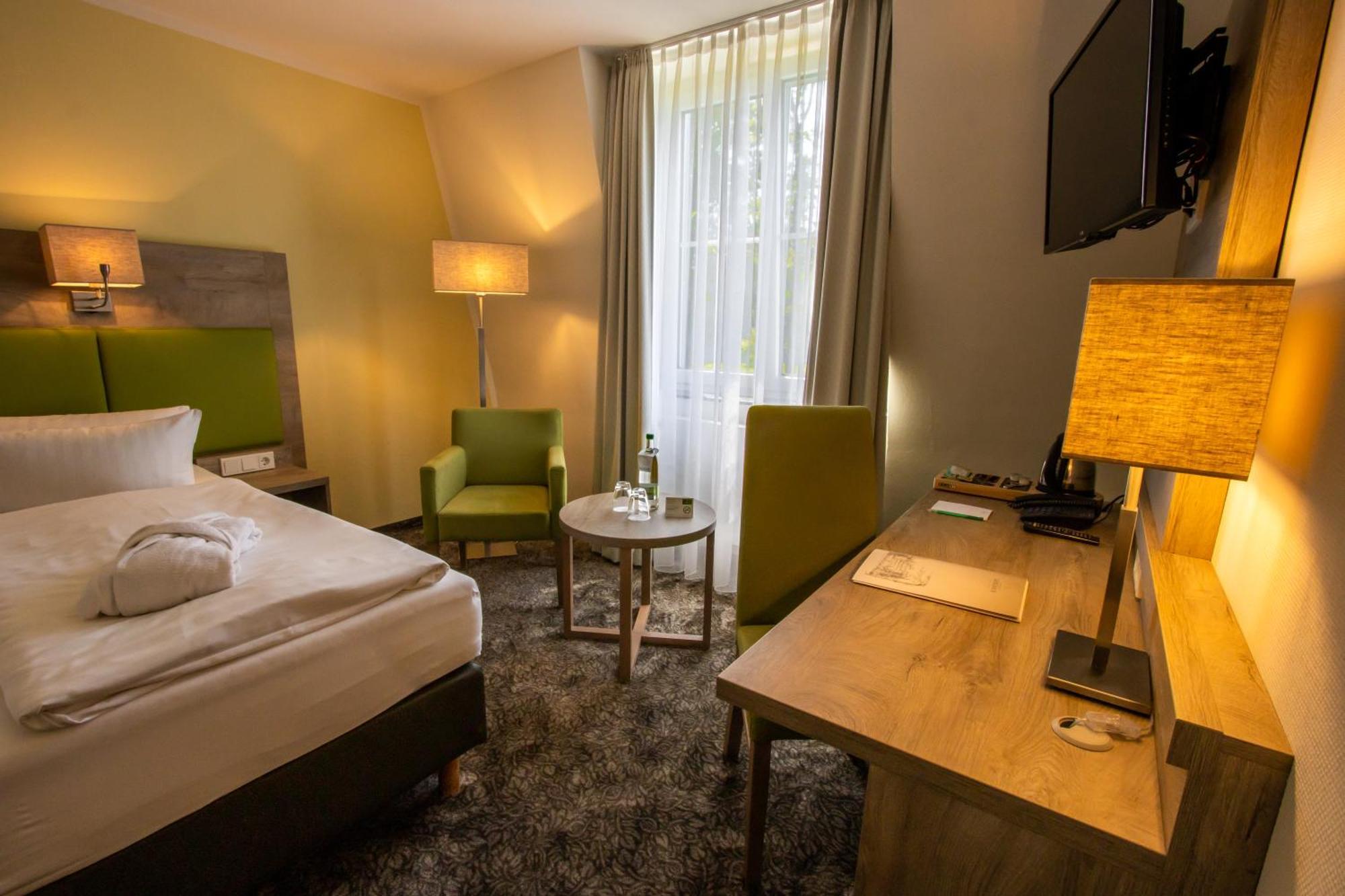 Berg & Spa Hotel Gabelbach Ilmenau Εξωτερικό φωτογραφία